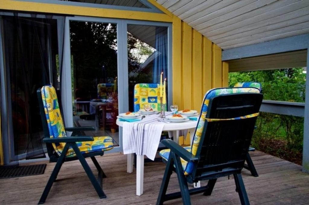 Ferienhaus 67 Am Granzower See Миров Екстериор снимка